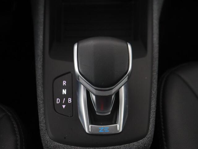 Renault ZOE R135 Intens 52 kWh | Warmtepomp | Carplay | Camera | Half leder | Keyless | Navigatie | Climate control | DAB | Cruise control