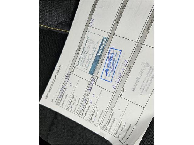 Renault ZOE R110 Life 52 kWh / All Season Banden / 3-Fase Laden / Apple CarPlay & Android Auto / Airco / Cruise Control /