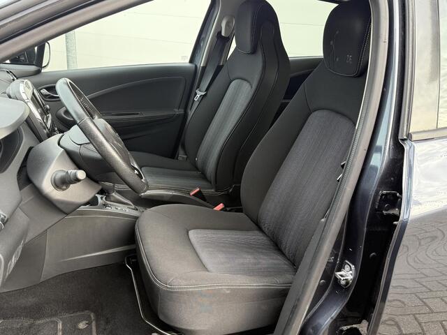 Renault ZOE R90 Intens 41 kWh (INCLUSIEF ACCU) | Parkeerhulp | Navigatie | Dealer Onderhouden