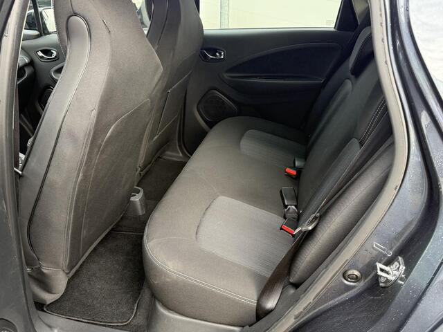 Renault ZOE R90 Intens 41 kWh (INCLUSIEF ACCU) | Parkeerhulp | Navigatie | Dealer Onderhouden