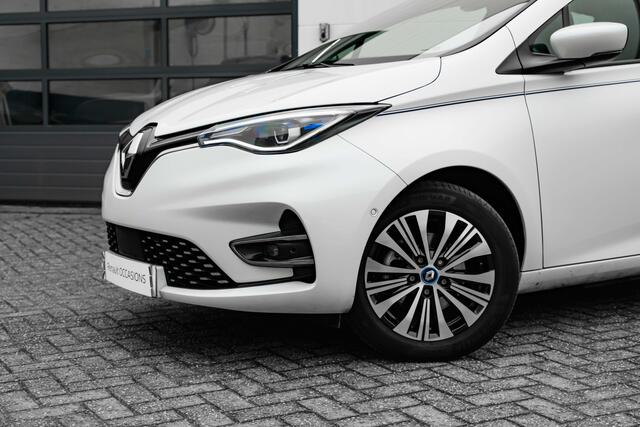 Renault ZOE R 135 PK Serie Limitee Riviera 52 kWh | Koopbatterij | Lederen interieur | Stoel en stuur verwarming | Bose geluid | Camera achter | | incl. Bovag rijklaarpakket met 12 maanden garantie |