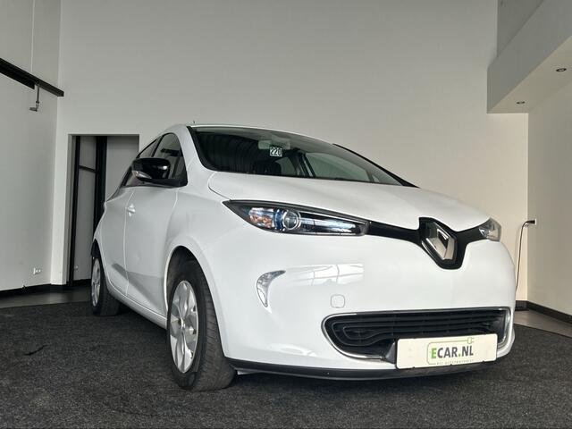 Renault ZOE R240 Intens 22 kWh Huur Accu | Navigatie | Lage Kilometerstand!