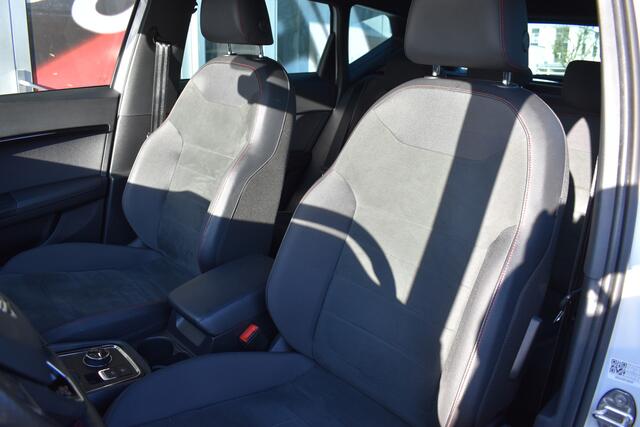 Seat ATECA 1.5 TSI FR Business Intense Automaat / Full Led / Apple Carplay / Keyless / 360 Camera / 19"LM / Beats Audio