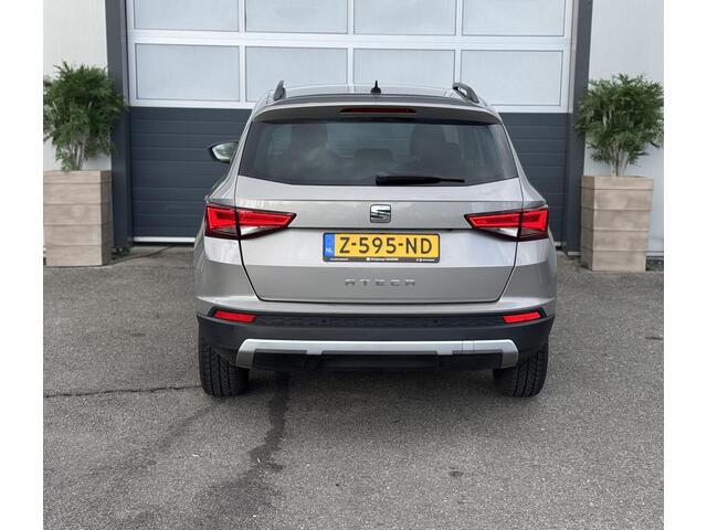 Seat ATECA 1.4 EcoTSI Style Business Intense / DSG / CAMERA / GARANTIE / INRUIL IS MOGELIJK /