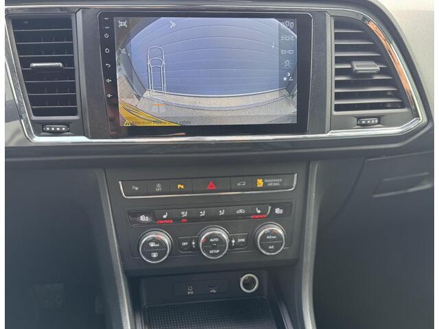 Seat ATECA 1.4 EcoTSI Style Business Intense / DSG / CAMERA / GARANTIE / INRUIL IS MOGELIJK /