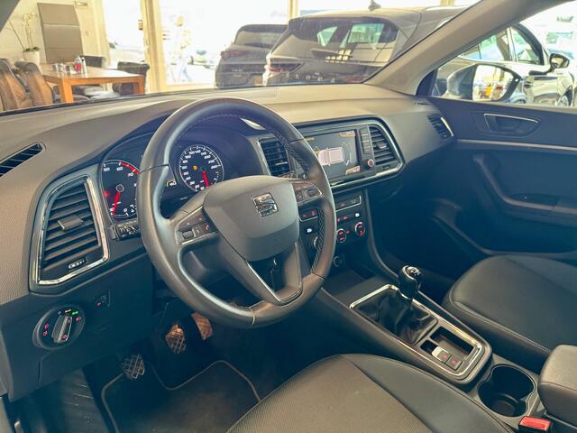 Seat ATECA 1.0 EcoTSI Style Navi, PDC, Elec/Trekhaak, L/m velgen!