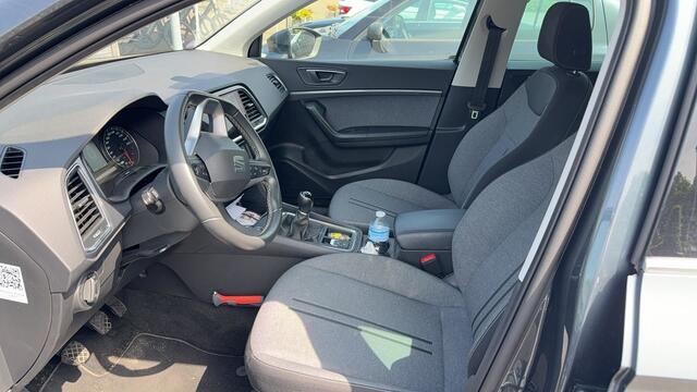 Seat ATECA 1.0 TSI 110pk Style Business Intense / Navigatie / Camera / Trekhaak