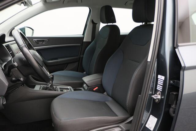 Seat ATECA 1.0 EcoTSI Style Apple Carplay, Climate, Lane Assist, Cruise, PDC, 18"