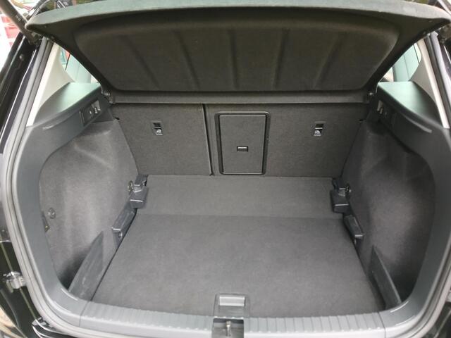 Seat ATECA 1.5 TSI FR Business Intense + 19 inch + Trekhaak!!