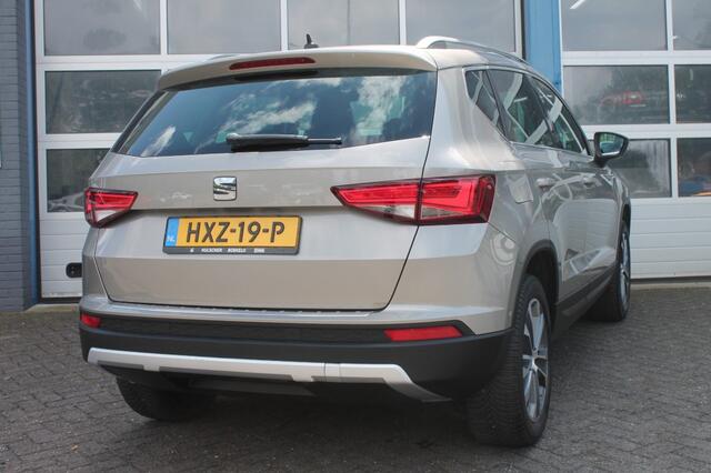 Seat ATECA 1.4 ECOTSI ST BNSINT Automaat / Lederen bekleding / Apple car play