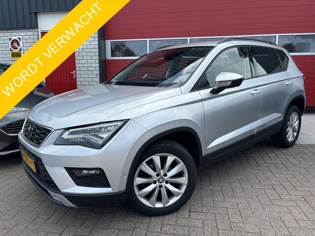 Seat ATECA 1.5 TSI Style Business Intense TREKHAAK / KEYLESS / FULL LED / CAMERA / NAVI / CLIMA / PDC / NL-AUTO