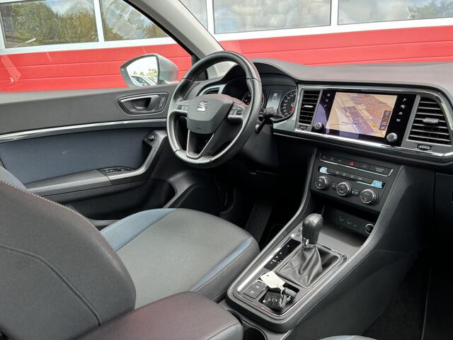 Seat ATECA 1.5 TSI Style Business Intense TREKHAAK / KEYLESS / FULL LED / CAMERA / NAVI / CLIMA / PDC / NL-AUTO