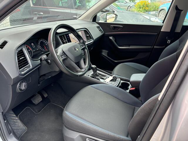 Seat ATECA 1.5 TSI Style Business Intense TREKHAAK / KEYLESS / FULL LED / CAMERA / NAVI / CLIMA / PDC / NL-AUTO
