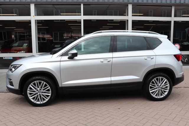 Seat ATECA 1.4 EcoTSI Xcellence Automaat. Panoramadak, dode hoek, navigatie.