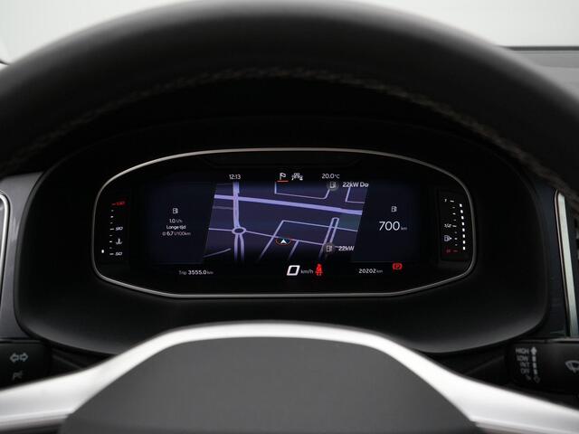 Seat ATECA 1.5 TSI 150 pk Style Business Intense | Trekhaak | Leder/alcantara | Navigatie | Stuur-/stoelverwarming | Achteruitrijcamera