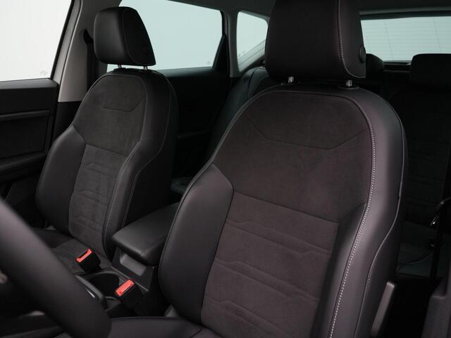 Seat ATECA 1.5 TSI 150 pk Style Business Intense | Trekhaak | Leder/alcantara | Navigatie | Stuur-/stoelverwarming | Achteruitrijcamera