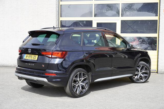 Seat ATECA 1.5 TSI 150PK! Automaat FR Business Intense BJ2020 Lmv 19" | Led | Pdc | Navi | Keyless entry | Elek. trekhaak | Elek.achterklep | 360° Camera | App-Connect | Beats Audio | Virtual cockpit | Dashboard verlichting | Sportstoelen | Verwarmde voorstoelen