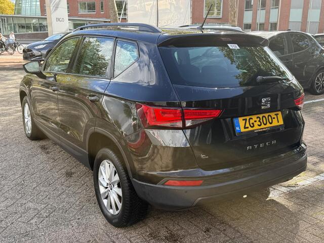 Seat ATECA 1.0 EcoTSI Reference | Parkeersensoren Achter | BT-audio | Elektrische Inklapbare buitenspiegels |