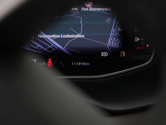 Seat ATECA 1.5 TSI 150 pk DSG Xperience Business Intense | Trekhaak | Adaptief onderstel | Stuur-/stoelverwarming | Achteruitrijcamera | Adaptive Cruise