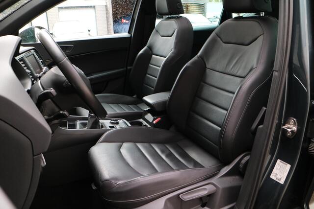 Seat ATECA 1.4 EcoTSI Xcellence | DSG | Panorama! | Trekhaak! | Camera! |