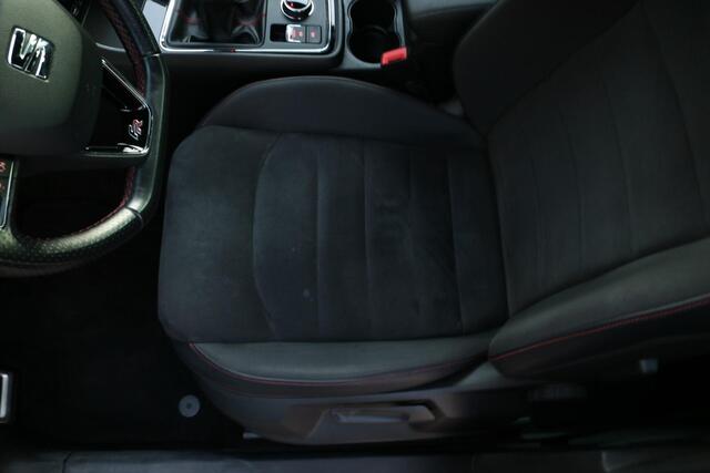 Seat ATECA 1.5 TSI FR | Camera | Carplay | LED! |