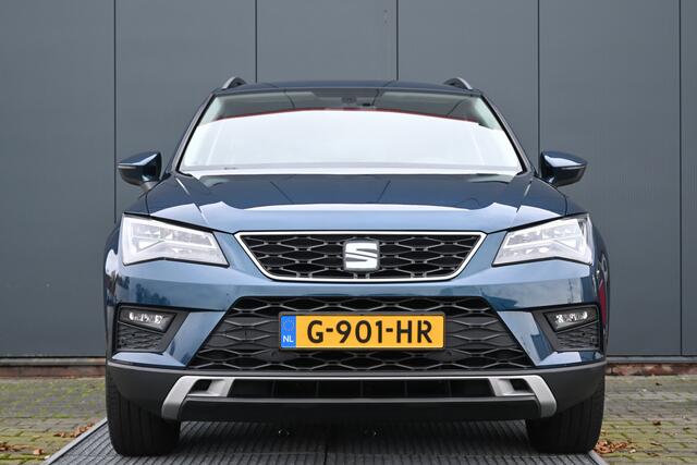 Seat ATECA 1.5 TSI Style Business Intense trekhaak camera
