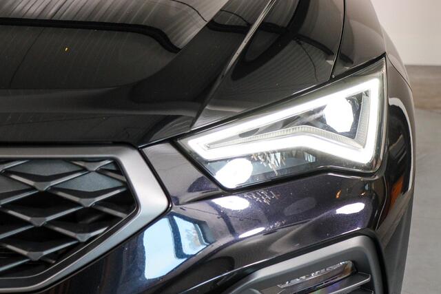 Seat ATECA 1.5 TSI Business Intense FR-line, LED, Virtual, Cruise Control, Keyless, Navigatie, Apple Carplay, Android Auto