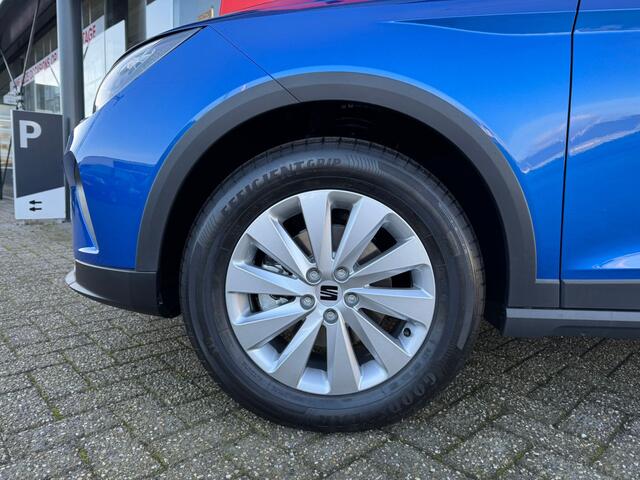 Seat Arona 1.0 EcoTSI Style / NIEUWE AUTO 2024 OP KENTEKEN /