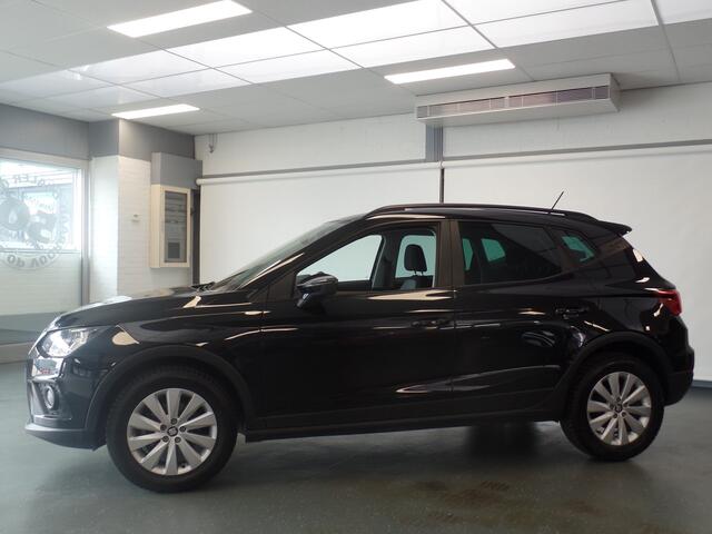 Seat Arona 1.0 TSI Style Business Intense, Apple carplay, Clima controle, Elek ramen, Cruise controle, Pdc, Lm velgen 16'', Prive glas, 81.000km!! Bovag afleverpakket 695,-