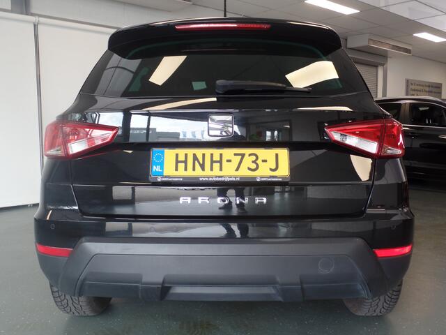 Seat Arona 1.0 TSI Style Business Intense, Apple carplay, Clima controle, Elek ramen, Cruise controle, Pdc, Lm velgen 16'', Prive glas, 81.000km!! Bovag afleverpakket 695,-