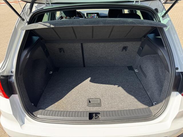 Seat Arona 1.0 TSI FR | Adaptive Cruise Control | Apple Carplay/Android Auto | Climate control Bi-color |