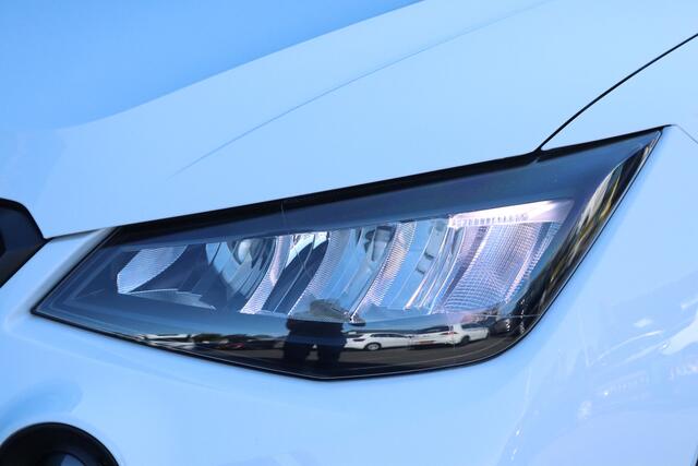 Seat Arona 1.0 TSI Style Business Intense CARPLAY|CRUISE|STOELVERW|DIGI.DASHB|CLIMA|LED|NAV|PDC|LMV