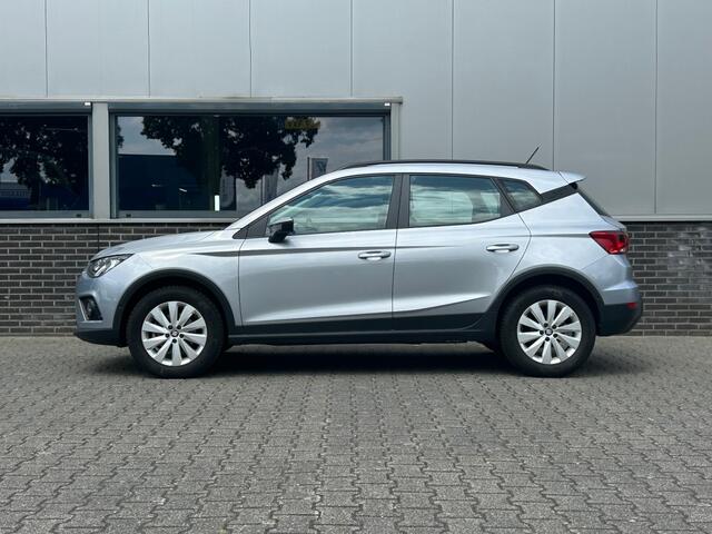 Seat Arona 1.0 TSI Style - Parkeersensoren voor+achter - CruiseControl