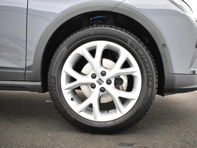 Seat Arona 1.0 TSI FR · Camera · Apple/Android Car Play · P-Sensoren · Cruise Control · DAB · 17'' Inch ·
