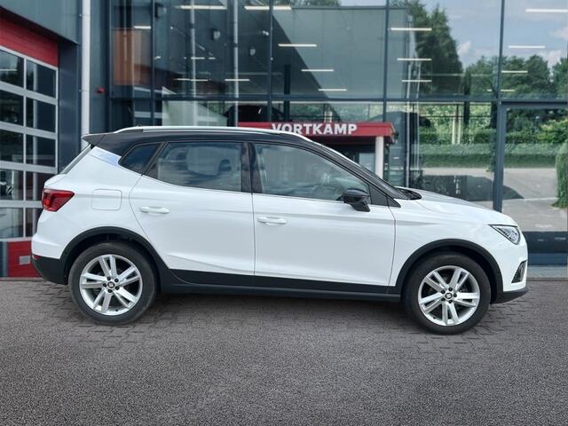 Seat Arona 1.0 TSI DSG FR CAMERA/NAVI/ACC/CARPLAY/STOELVERW