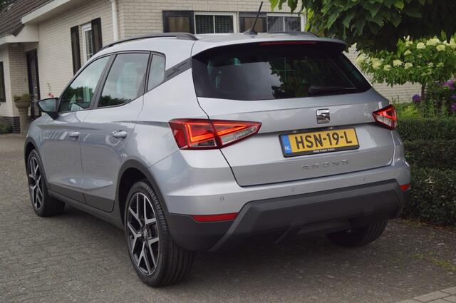 Seat Arona 1.0 TSI (110pk) LED/Beats/Camera/ACC/18 inch/Keyless/Carplay/Navi