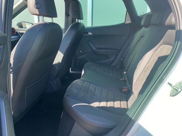 Seat Arona 1.0 TSI DSG FR Business Intense Plus | Camera | Alcantara/Leer