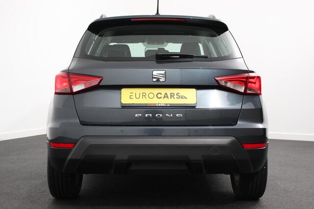 Seat Arona 1.0 TSI Style | Cruise Control | Airco | Parkeersensoren Achter | Stoelverwarming | lichtmetalen Velgen |