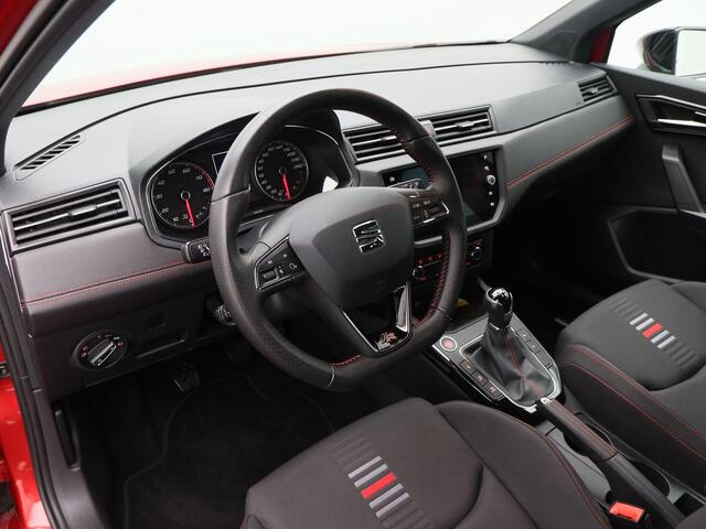 Seat Arona 1.5 TSi 150 Pk EVO FR Business Intense | Adaptive Cruise | CarPlay | Navigatie | Bluetooth | Trekhaak | 18 Inch