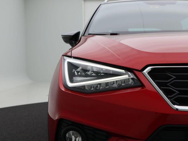 Seat Arona 1.5 TSi 150 Pk EVO FR Business Intense | Adaptive Cruise | CarPlay | Navigatie | Bluetooth | Trekhaak | 18 Inch