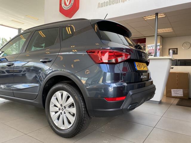 Seat Arona 1.0 EcoTSI Style Automaat,Unieke Kilometerstand,Apple Carplay Android/Auto,Virtual cockpit,Spraakbediening,Parkeersensoren,Lane assist,Airco,Cruisecontrol,Nieuwstaat,16 Inch Lmv