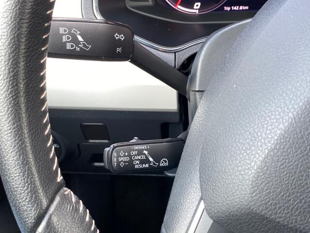 Seat Arona 1.0 TSI 116 PK XC. B. INT. ADAPT-CRUISE NAV STOELVW CAMERA CARPLAY LMV LED