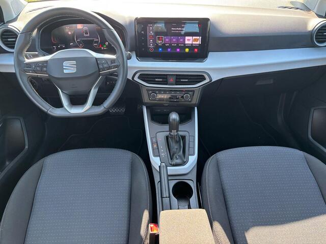 Seat Arona 1.0 TSI Business Connect // Automaat