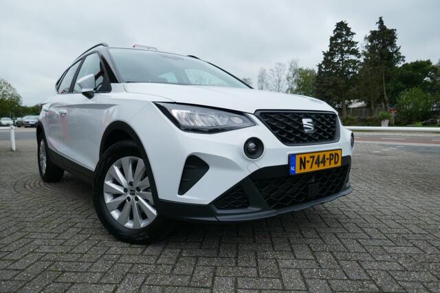 Seat Arona 1.0 TSI STYLE BUSINESS INTENSE VIRTUAL COCPIT/NAVI/FACELIFT MODEL