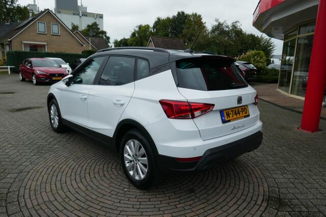 Seat Arona 1.0 TSI STYLE BUSINESS INTENSE VIRTUAL COCPIT/NAVI/FACELIFT MODEL