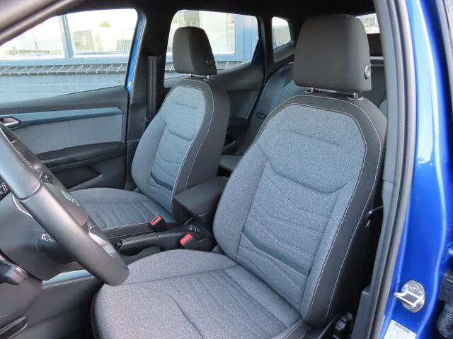 Seat Arona 1.0 EcoTSI Xperience DSG | groot scherm | camera | full led | parkassist |