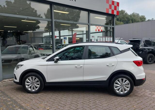 Seat Arona 1.0 TSI Style DAB Navi Apple