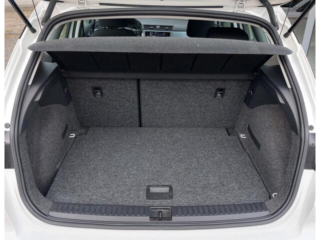 Seat Arona 1.0 TSI Style DAB Navi Apple