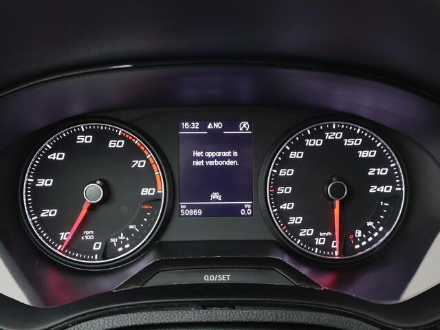 Seat Arona 1.0 TSI Style Business Intense | Navigatie | Achteruitrijcamera | Cruise controle adaptief | PDC achter |