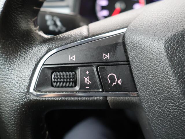 Seat Arona 1.0 TSI Style Business Intense | Navigatie | Achteruitrijcamera | Cruise controle adaptief | PDC achter |